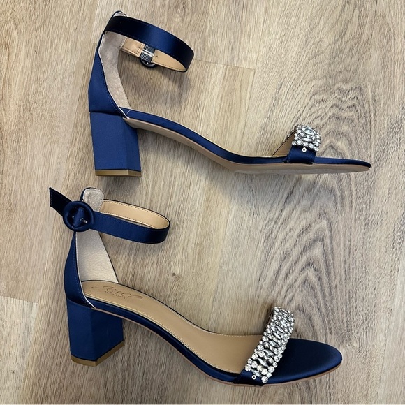 Jewel Badgley Mischka Blue Satin Heels with Rhinestone Embellishments size 10 - Picture 4 of 9